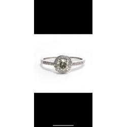 Wit gouden ring met 0,66 ct vs2