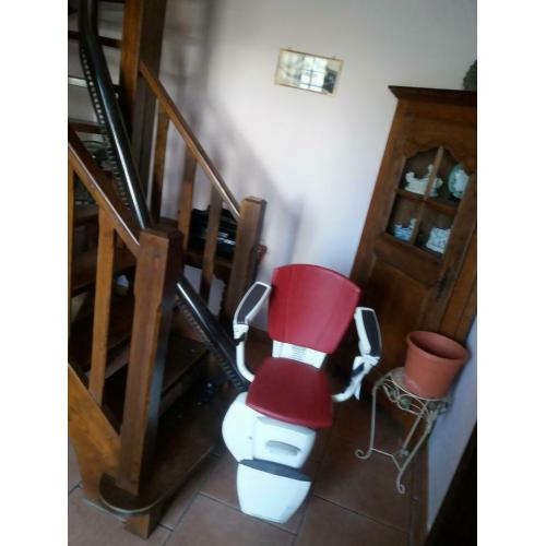 Monte escalier Thyssenkrupp