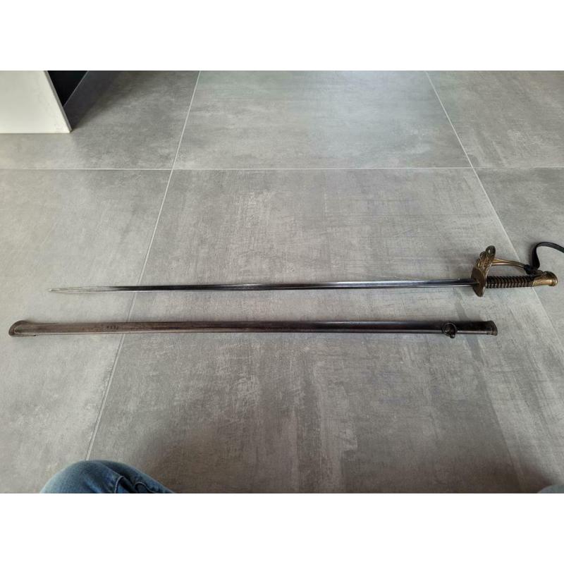 Sabre d'officier M1889 Auguste Fonson avec portepee en cuir