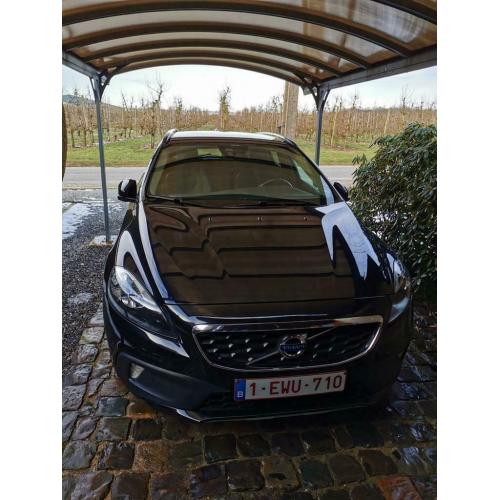 Volvo V40 Cross Country 2l 110kw 150pk 5cyl.