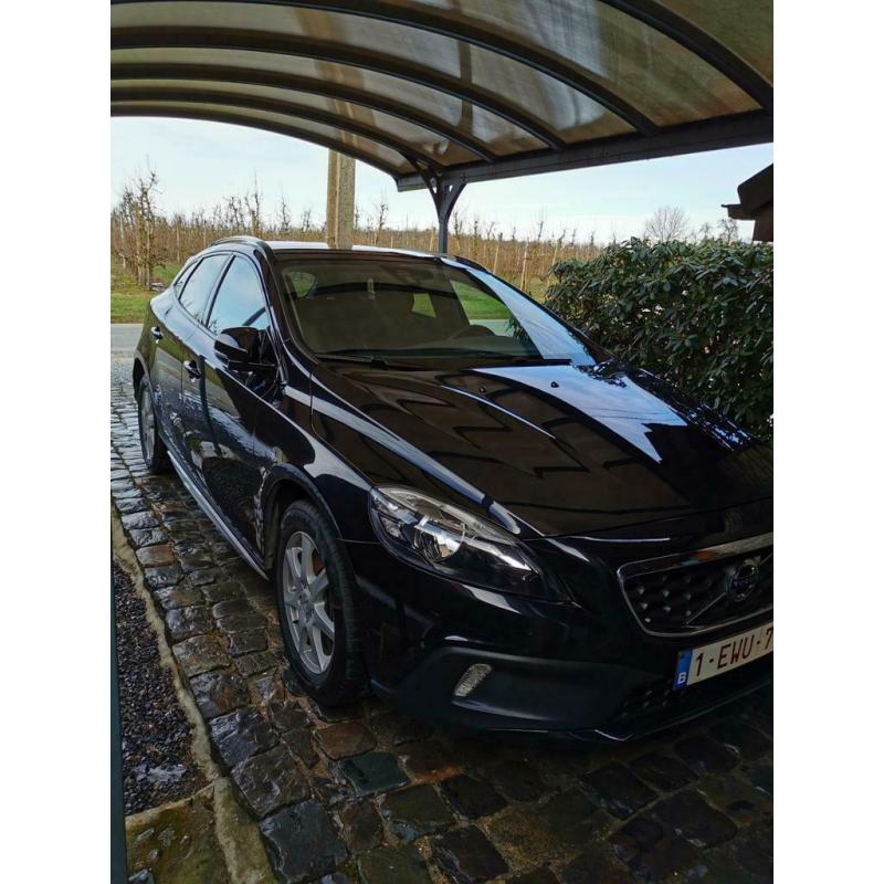 Volvo V40 Cross Country 2l 110kw 150pk 5cyl.