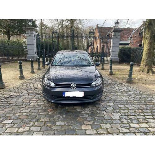 Golf 7 2L 6 vitesses boîte manuelle le toit ouvrant