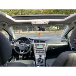 Golf 7 2L 6 vitesses boîte manuelle le toit ouvrant