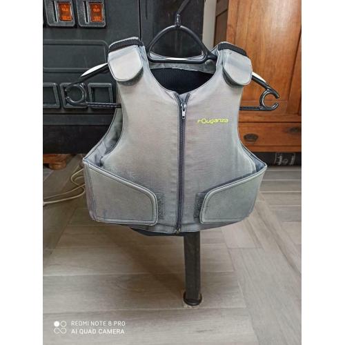 Body protector van Fouganza, mt 10 tot 14 jaar