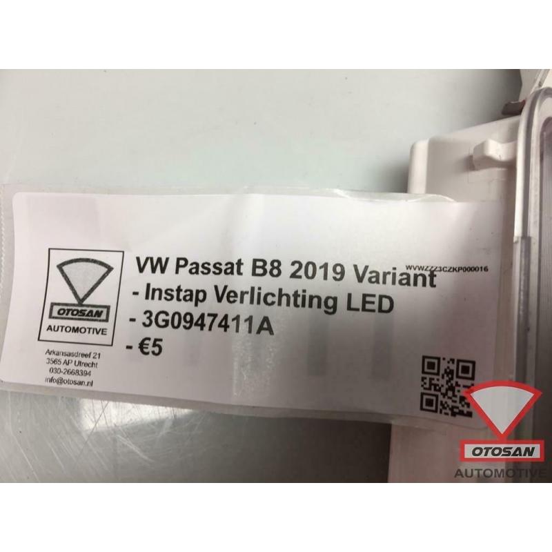 VW Passat B8 2019 Instapverlichting LED Origineel 3G0947411A