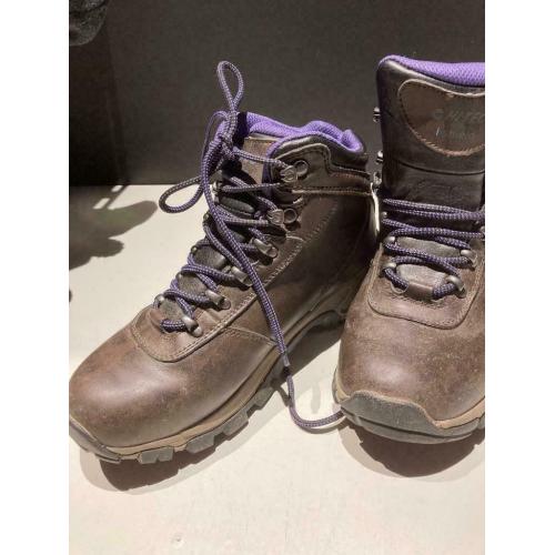 Bottes de montagne en cuir marron pour la taille 37