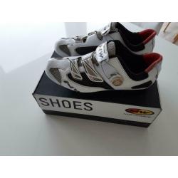 Chaussures vélo Northwave Galaxy Taille 46 blanc rouge noir