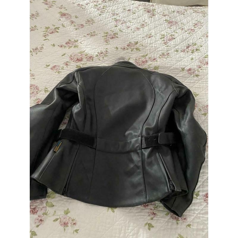 Motorpak dame maat 36-38 perfecte staat