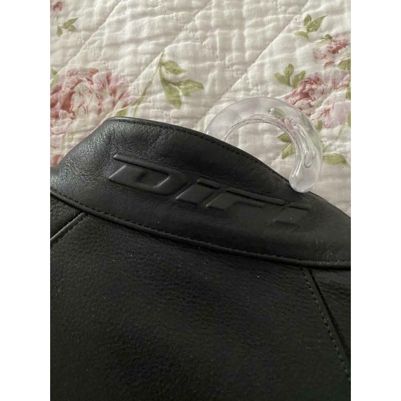 Motorpak dame maat 36-38 perfecte staat