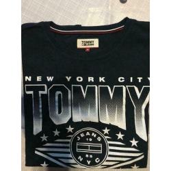 T-shirt Tommy Hilfiger maat M