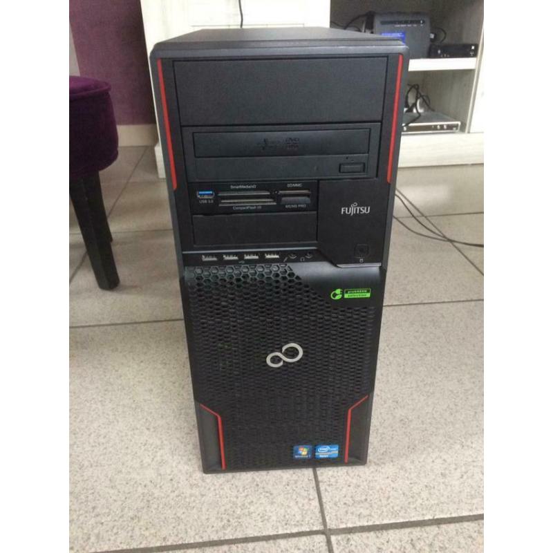 Fujitsu W510 Intel Xeon 32GB DDR3 + 250GB SSD