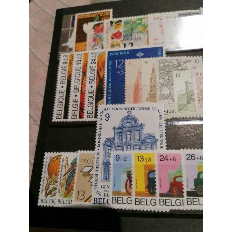 Timbres Belgique 1986 prix postal complet neuf
