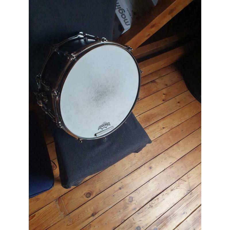 Tama SLP snare Walnut