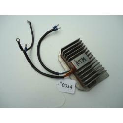 KTM Spanningsregelaar D1-22431