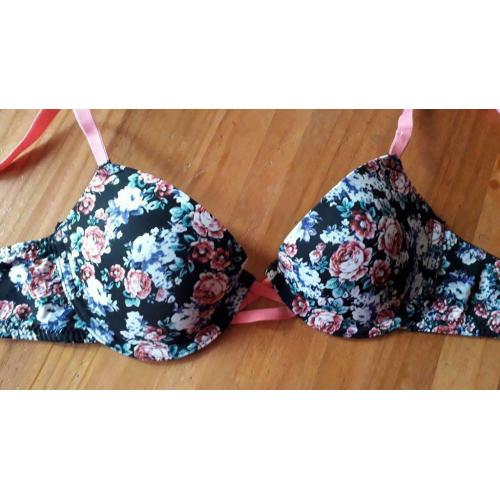 Secret possessions- 70/85 B Neuf!