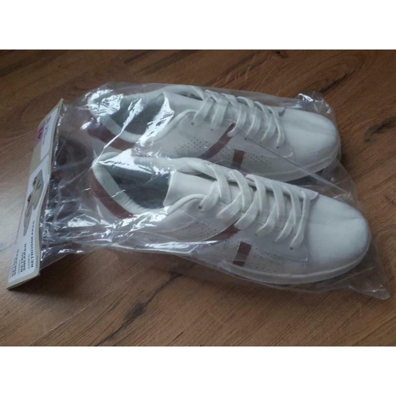 Beige sneakers - Dames - Maat 41 / Nieuw