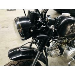 Monkey Skyteam Trike, édition araignée