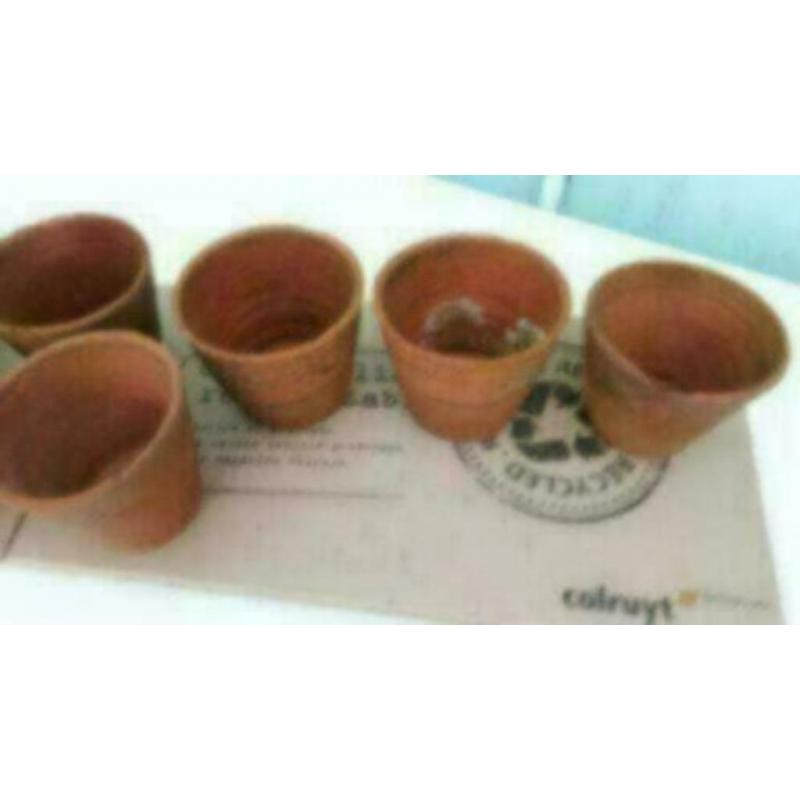 pots en terre cuite dia10 à 11cm - tournés à la main
