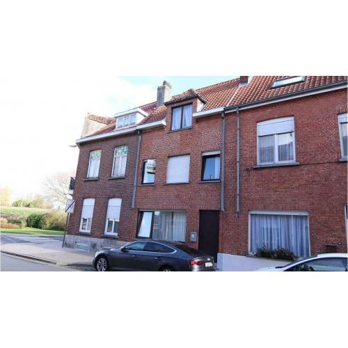 Huis te koop in Sint-Andries, 2 slpks